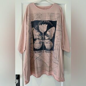 Blue Fish Modern Sweatshirt in Vintage Petal